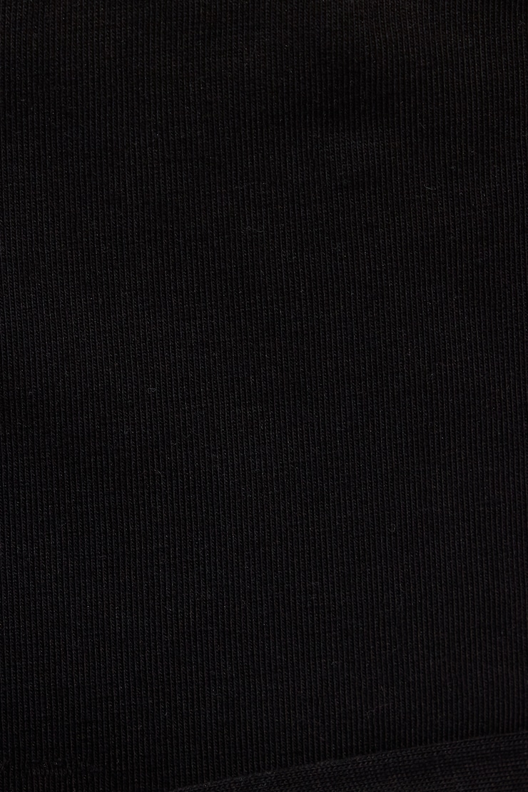 100098992_06V_alt3_1920x2880.jpg